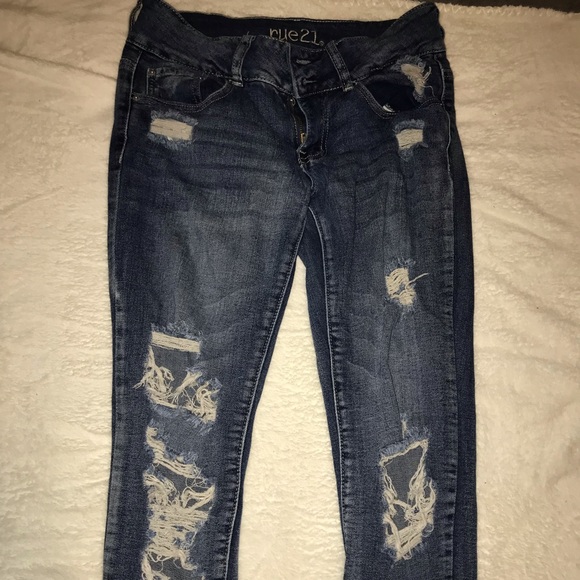 Distressed Jegging! - Picture 3 of 4